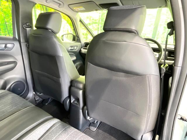 フィット ｅ：ＨＥＶホーム　後期　禁煙車　純正９型ナビ　ホンダセンシング　バックカメラ　ＥＴＣ　アダプティブクルコン　ハーフレザーシート　コーナーセンサー　ＬＥＤヘッド　オートライト　オートエアコン　スマートキー（41枚目）