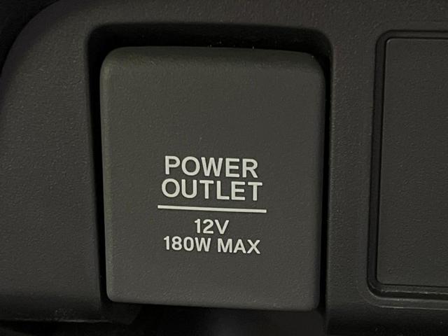 フィット ｅ：ＨＥＶホーム　後期　禁煙車　純正９型ナビ　ホンダセンシング　バックカメラ　ＥＴＣ　アダプティブクルコン　ハーフレザーシート　コーナーセンサー　ＬＥＤヘッド　オートライト　オートエアコン　スマートキー（46枚目）