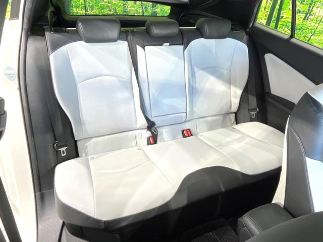 プリウス Ａツーリングセレクション　禁煙車　モデリスタフルエアロ　セーフティセンスＰ　１７インチモデリタアルミ　純正ナビ　バックカメラ　ドラレコ　ＥＴＣ　ブラインドスポットモニター　レーダークルコン　シートヒーター　ＬＥＤヘッド（9枚目）