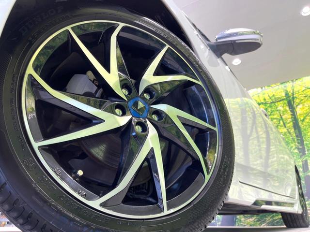 プリウス Ａツーリングセレクション　禁煙車　モデリスタフルエアロ　セーフティセンスＰ　１７インチモデリタアルミ　純正ナビ　バックカメラ　ドラレコ　ＥＴＣ　ブラインドスポットモニター　レーダークルコン　シートヒーター　ＬＥＤヘッド（13枚目）