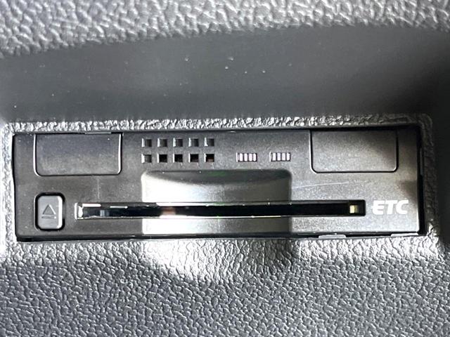 プリウス Ａツーリングセレクション　禁煙車　モデリスタフルエアロ　セーフティセンスＰ　１７インチモデリタアルミ　純正ナビ　バックカメラ　ドラレコ　ＥＴＣ　ブラインドスポットモニター　レーダークルコン　シートヒーター　ＬＥＤヘッド（59枚目）