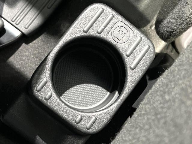 N-VAN+スタイル ファン・ホンダセンシング 禁煙車 ETC スマートキー アダプティブクルーズ オートエアコン LEDヘッドライト オートマチックハイビーム オートライト LEDフォグランプ レーンキープ 車線逸脱警報 ステアリングスイッチ(42枚目)