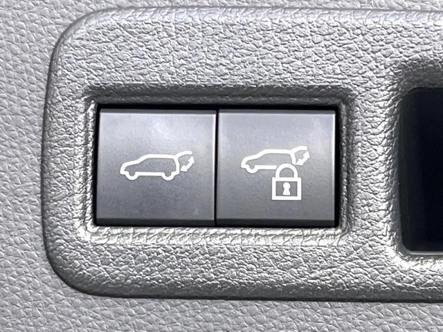 ハリアーハイブリッド Ｚ　レザーパッケージ　禁煙車　純正１２．３型ナビ　バックカメラ　シートベンチレーション　ステアリングヒーター　メモリー機能付きパワーシート　ＥＴＣ　ドラレコ　レーダークルーズ　セーフティセンス　電動リアゲート　スマートキー（43枚目）