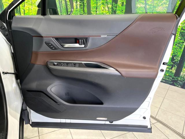 ハリアーハイブリッド Ｚ　レザーパッケージ　禁煙車　純正１２．３型ナビ　バックカメラ　シートベンチレーション　ステアリングヒーター　メモリー機能付きパワーシート　ＥＴＣ　ドラレコ　レーダークルーズ　セーフティセンス　電動リアゲート　スマートキー（56枚目）