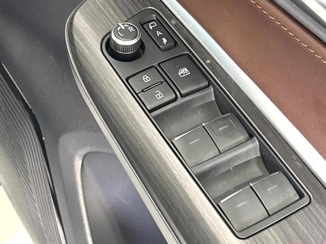 ハリアーハイブリッド Ｚ　レザーパッケージ　禁煙車　純正１２．３型ナビ　バックカメラ　シートベンチレーション　ステアリングヒーター　メモリー機能付きパワーシート　ＥＴＣ　ドラレコ　レーダークルーズ　セーフティセンス　電動リアゲート　スマートキー（64枚目）