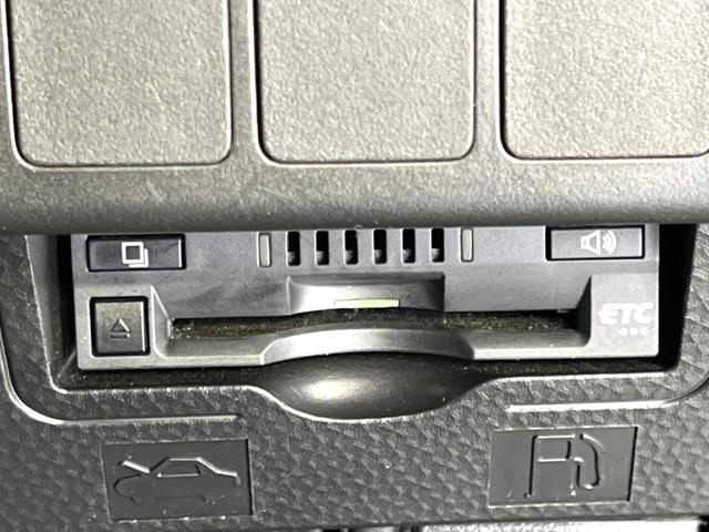 ルーミー Ｘ　Ｓ　禁煙車　純正ナビ　電動ドア　スマートアシストＩＩ　ＥＴＣ　Ｂｌｕｅｔｏｏｔｈ　ＣＤ　スマートキー　ロールサンシェード　電動格納ドアミラー　アイドリングストップ　盗難防止装置　パワーウィンドウ（7枚目）