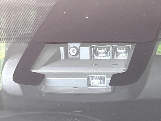 シエンタ ハイブリッド　ファンベースＧセーフティーエディション　後期　禁煙車　セーフティセンス　両側電動ドア　純正９型ナビ　全方位カメラ　ドラレコ　ＥＴＣ　ＬＥＤヘッド　ＬＥＤフォグ　コーナーセンサー　クルコン　シートヒーター　オートライト　スマートキー（4枚目）