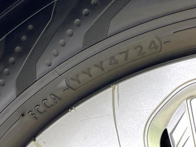 シエンタ ハイブリッド　ファンベースＧセーフティーエディション　後期　禁煙車　セーフティセンス　両側電動ドア　純正９型ナビ　全方位カメラ　ドラレコ　ＥＴＣ　ＬＥＤヘッド　ＬＥＤフォグ　コーナーセンサー　クルコン　シートヒーター　オートライト　スマートキー（26枚目）