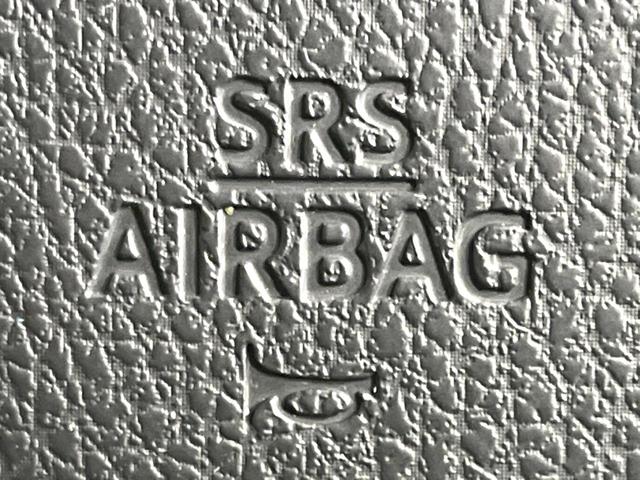 C-HR G モード ネロ セーフティプラス 禁煙車 後期 純正8型ナビ 全周囲カメラ ETC シートヒーター セーフティセンス レーダークルーズ コーナーセンサー ブラインドスポットモニター LEDヘッドライト オートハイビーム オートライト(63枚目)