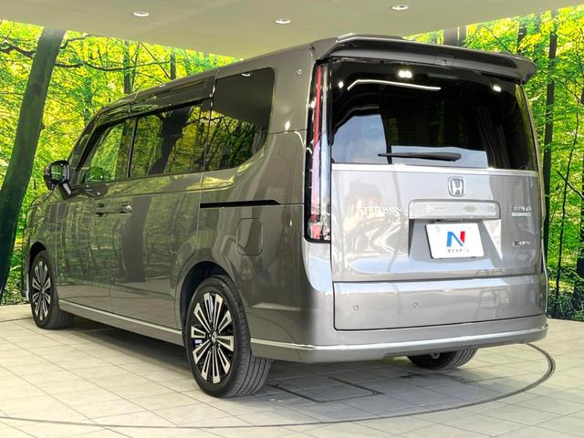 ステップワゴン ｅ：ＨＥＶスパーダ　プレミアムライン　禁煙車　純正１１．４型ナビ　全周囲カメラ　両側電動ドア　ＥＴＣ　ドラレコ　ホンダセンシング　アダプティブクルコン　電動リアゲート　スマートキー　シートヒーター　ＬＥＤヘッド　オートハイビーム（26枚目）