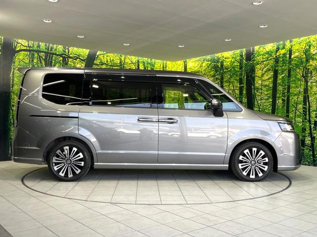 ステップワゴン ｅ：ＨＥＶスパーダ　プレミアムライン　禁煙車　純正１１．４型ナビ　全周囲カメラ　両側電動ドア　ＥＴＣ　ドラレコ　ホンダセンシング　アダプティブクルコン　電動リアゲート　スマートキー　シートヒーター　ＬＥＤヘッド　オートハイビーム（27枚目）