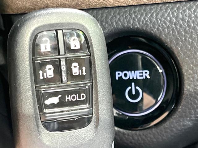 ステップワゴン ｅ：ＨＥＶスパーダ　プレミアムライン　禁煙車　純正１１．４型ナビ　全周囲カメラ　両側電動ドア　ＥＴＣ　ドラレコ　ホンダセンシング　アダプティブクルコン　電動リアゲート　スマートキー　シートヒーター　ＬＥＤヘッド　オートハイビーム（42枚目）
