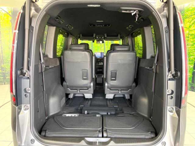 ステップワゴン ｅ：ＨＥＶスパーダ　プレミアムライン　禁煙車　純正１１．４型ナビ　全周囲カメラ　両側電動ドア　ＥＴＣ　ドラレコ　ホンダセンシング　アダプティブクルコン　電動リアゲート　スマートキー　シートヒーター　ＬＥＤヘッド　オートハイビーム（51枚目）