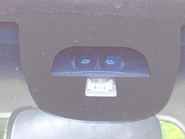N-BOX G SSパッケージ 禁煙車 あんしんパッケージ 両側電動ドア 純正ナビ バックカメラ ドラレコ スマートキー HIDヘッド シートヒーター ビルトインETC オートライト Bluetooth CD DVD再生(4枚目)