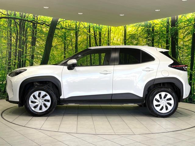 ヤリスクロス Ｘ　禁煙車　ＳＤナビ　バックカメラ　セーフティセンス　レーダークルーズ　ドラレコ　ＥＴＣ　コーナーセンサー　スマートキー　オートハイビーム　車線逸脱警報　オートライト（22枚目）