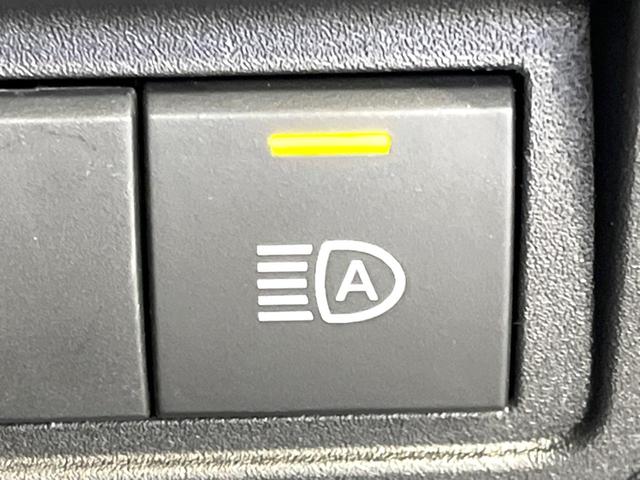 ヤリスクロス Ｘ　禁煙車　ＳＤナビ　バックカメラ　セーフティセンス　レーダークルーズ　ドラレコ　ＥＴＣ　コーナーセンサー　スマートキー　オートハイビーム　車線逸脱警報　オートライト（32枚目）