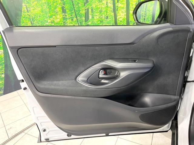 ヤリスクロス Ｘ　禁煙車　ＳＤナビ　バックカメラ　セーフティセンス　レーダークルーズ　ドラレコ　ＥＴＣ　コーナーセンサー　スマートキー　オートハイビーム　車線逸脱警報　オートライト（50枚目）