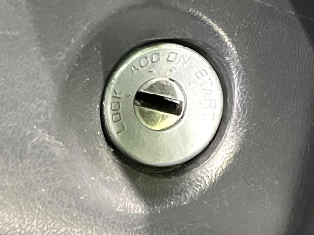 ジムニー クロスアドベンチャー 後期 禁煙車 メモリーナビ ETC 前席シートヒーター キーレス 純正16インチアルミホイール Bluetooth CD DVD再生 フルセグ(31枚目)