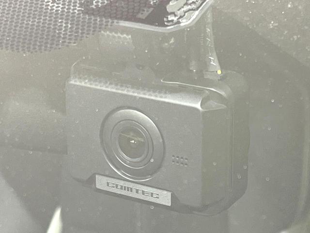 プリウスＰＨＶ Ｓ　ＧＲスポーツ　禁煙車　９型ＢＩＧ－Ｘ　バックカメラ　ＥＴＣ　ドラレコ　セーフティセンス　レーダークルーズ　シートヒーター　スマートキー　ＬＥＤヘッドライト　オートハイビーム　オートライト　オートエアコン（5枚目）