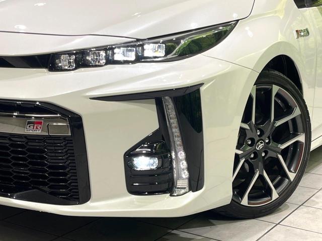 プリウスＰＨＶ Ｓ　ＧＲスポーツ　禁煙車　９型ＢＩＧ－Ｘ　バックカメラ　ＥＴＣ　ドラレコ　セーフティセンス　レーダークルーズ　シートヒーター　スマートキー　ＬＥＤヘッドライト　オートハイビーム　オートライト　オートエアコン（12枚目）