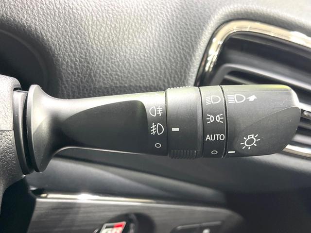 プリウスＰＨＶ Ｓ　ＧＲスポーツ　禁煙車　９型ＢＩＧ－Ｘ　バックカメラ　ＥＴＣ　ドラレコ　セーフティセンス　レーダークルーズ　シートヒーター　スマートキー　ＬＥＤヘッドライト　オートハイビーム　オートライト　オートエアコン（29枚目）