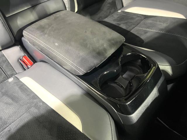 プリウスＰＨＶ Ｓ　ＧＲスポーツ　禁煙車　９型ＢＩＧ－Ｘ　バックカメラ　ＥＴＣ　ドラレコ　セーフティセンス　レーダークルーズ　シートヒーター　スマートキー　ＬＥＤヘッドライト　オートハイビーム　オートライト　オートエアコン（56枚目）