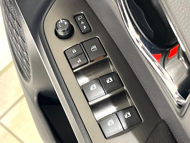 プリウスＰＨＶ Ｓ　ＧＲスポーツ　禁煙車　９型ＢＩＧ－Ｘ　バックカメラ　ＥＴＣ　ドラレコ　セーフティセンス　レーダークルーズ　シートヒーター　スマートキー　ＬＥＤヘッドライト　オートハイビーム　オートライト　オートエアコン（59枚目）