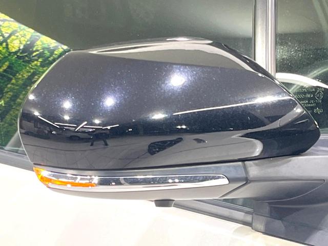 プリウスＰＨＶ Ｓ　ＧＲスポーツ　禁煙車　９型ＢＩＧ－Ｘ　バックカメラ　ＥＴＣ　ドラレコ　セーフティセンス　レーダークルーズ　シートヒーター　スマートキー　ＬＥＤヘッドライト　オートハイビーム　オートライト　オートエアコン（60枚目）
