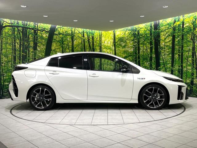 プリウスＰＨＶ Ｓ　ＧＲスポーツ　禁煙車　９型ＢＩＧ－Ｘ　バックカメラ　ＥＴＣ　ドラレコ　セーフティセンス　レーダークルーズ　シートヒーター　スマートキー　ＬＥＤヘッドライト　オートハイビーム　オートライト　オートエアコン（65枚目）