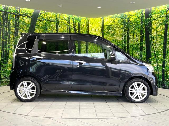 ムーヴ カスタム　ＲＳ　禁煙車　ターボ　純正ナビ　プリクラッシュセーフティ　レーダークルーズ　ＥＴＣ　スマートキー　ＨＩＤヘッドライト　純正１５インチアルミホイール　オートエアコン　ＣＤ　ＤＶＤ再生（23枚目）