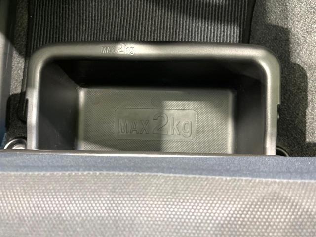 ムーヴ カスタム　ＲＳ　禁煙車　ターボ　純正ナビ　プリクラッシュセーフティ　レーダークルーズ　ＥＴＣ　スマートキー　ＨＩＤヘッドライト　純正１５インチアルミホイール　オートエアコン　ＣＤ　ＤＶＤ再生（46枚目）