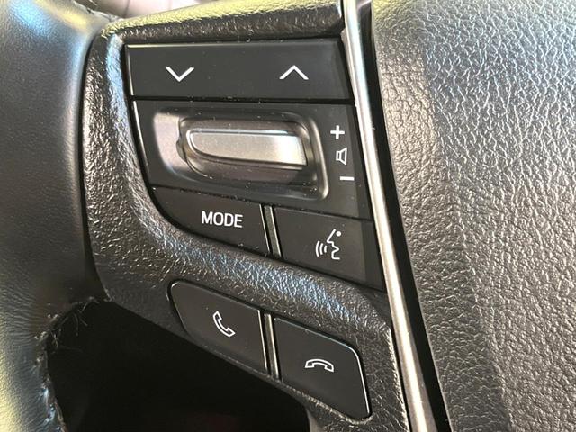 アルファード ２．５Ｓ　Ｃパッケージ　後期　禁煙車　サンルーフ　後席モニター　ナビ機能　ＣＤ／ＤＶＤ　ＥＴＣ　バックカメラ　両側電動ドア　シートベンチレーション　オットマン付きセカンドシート　リアサンシェード　シーケンシャルターンランプ（25枚目）