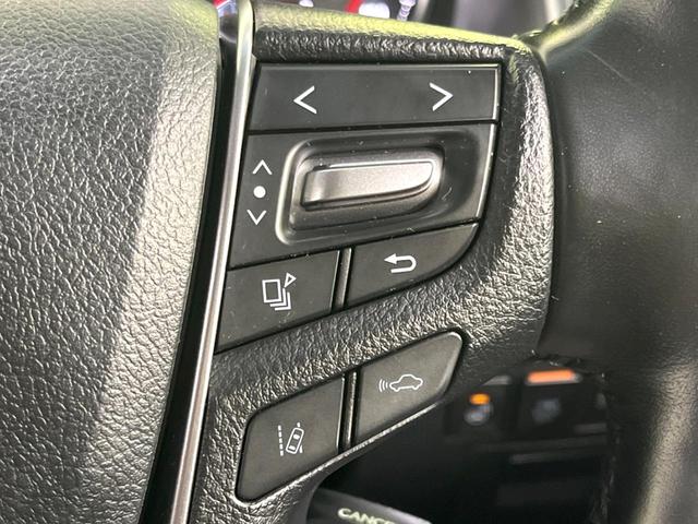 アルファード ２．５Ｓ　Ｃパッケージ　後期　禁煙車　サンルーフ　後席モニター　ナビ機能　ＣＤ／ＤＶＤ　ＥＴＣ　バックカメラ　両側電動ドア　シートベンチレーション　オットマン付きセカンドシート　リアサンシェード　シーケンシャルターンランプ（26枚目）