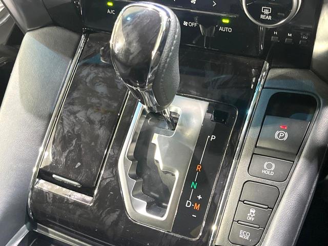 アルファード ２．５Ｓ　Ｃパッケージ　後期　禁煙車　サンルーフ　後席モニター　ナビ機能　ＣＤ／ＤＶＤ　ＥＴＣ　バックカメラ　両側電動ドア　シートベンチレーション　オットマン付きセカンドシート　リアサンシェード　シーケンシャルターンランプ（35枚目）