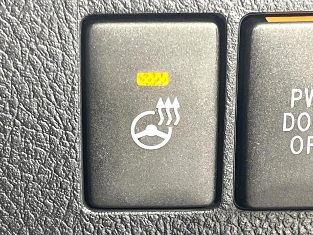 アルファード ２．５Ｓ　Ｃパッケージ　後期　禁煙車　サンルーフ　後席モニター　ナビ機能　ＣＤ／ＤＶＤ　ＥＴＣ　バックカメラ　両側電動ドア　シートベンチレーション　オットマン付きセカンドシート　リアサンシェード　シーケンシャルターンランプ（39枚目）