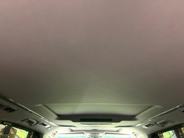 アルファード ２．５Ｓ　Ｃパッケージ　後期　禁煙車　サンルーフ　後席モニター　ナビ機能　ＣＤ／ＤＶＤ　ＥＴＣ　バックカメラ　両側電動ドア　シートベンチレーション　オットマン付きセカンドシート　リアサンシェード　シーケンシャルターンランプ（44枚目）