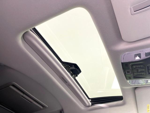 アルファード ２．５Ｓ　Ｃパッケージ　後期　禁煙車　サンルーフ　後席モニター　ナビ機能　ＣＤ／ＤＶＤ　ＥＴＣ　バックカメラ　両側電動ドア　シートベンチレーション　オットマン付きセカンドシート　リアサンシェード　シーケンシャルターンランプ（46枚目）