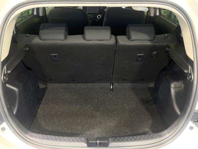 アクア Ｓ　後期　禁煙車　ＳＤナビ　ＥＴＣ　Ｂｌｕｅｔｏｏｔｈ接続　電動格納ドアミラー　キーレスエントリー　ステアリングスイッチ　オートエアコン　プライバシーガラス　シートリフター（45枚目）