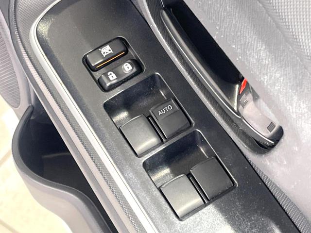 アクア Ｓ　後期　禁煙車　ＳＤナビ　ＥＴＣ　Ｂｌｕｅｔｏｏｔｈ接続　電動格納ドアミラー　キーレスエントリー　ステアリングスイッチ　オートエアコン　プライバシーガラス　シートリフター（49枚目）