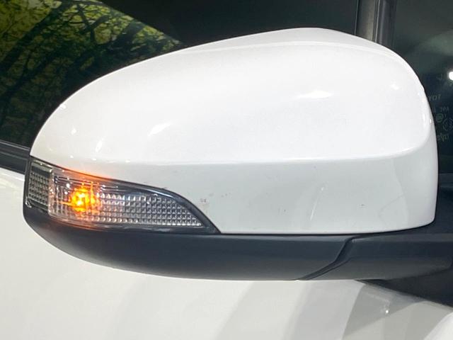 アクア Ｓ　後期　禁煙車　ＳＤナビ　ＥＴＣ　Ｂｌｕｅｔｏｏｔｈ接続　電動格納ドアミラー　キーレスエントリー　ステアリングスイッチ　オートエアコン　プライバシーガラス　シートリフター（50枚目）