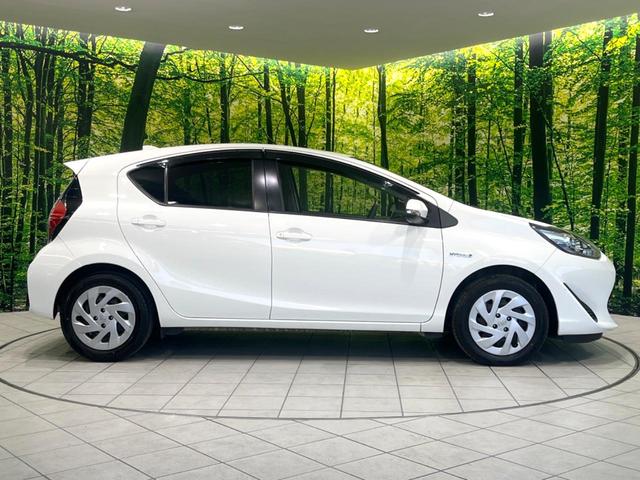 アクア Ｓ　後期　禁煙車　ＳＤナビ　ＥＴＣ　Ｂｌｕｅｔｏｏｔｈ接続　電動格納ドアミラー　キーレスエントリー　ステアリングスイッチ　オートエアコン　プライバシーガラス　シートリフター（55枚目）