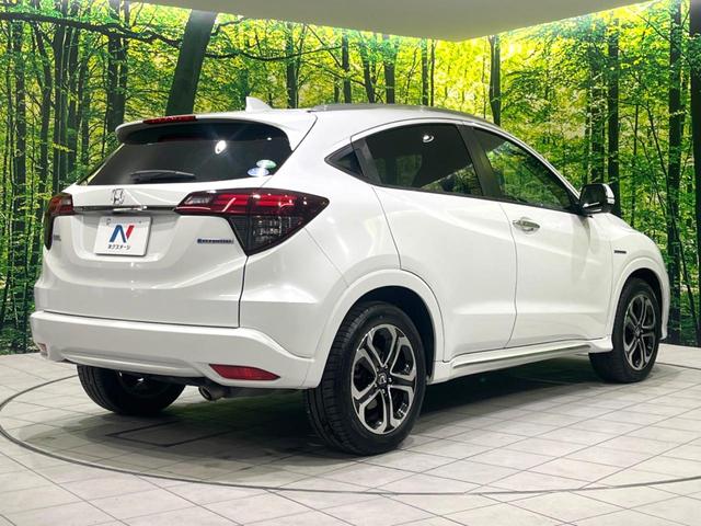 ヴェゼル ハイブリッドＺ・ホンダセンシング　後期　禁煙車　純正８型ナビ　ドラレコ　ＥＴＣ　バックカメラ　シートヒーター　パワーシート　アダプティブクルーズ　ルーフレール　ハーフレザーシート　ＬＥＤヘッドライト　トノボード　Ｂｌｕｅｔｏｏｔｈ（17枚目）