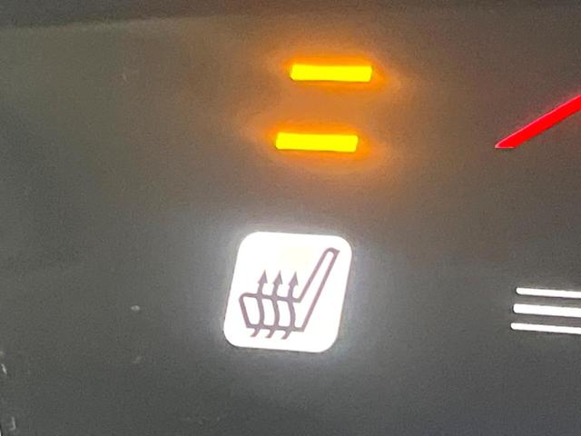 ヴェゼル ハイブリッドＺ・ホンダセンシング　後期　禁煙車　純正８型ナビ　ドラレコ　ＥＴＣ　バックカメラ　シートヒーター　パワーシート　アダプティブクルーズ　ルーフレール　ハーフレザーシート　ＬＥＤヘッドライト　トノボード　Ｂｌｕｅｔｏｏｔｈ（38枚目）