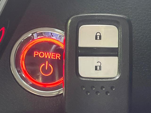 ヴェゼル ハイブリッドＺ・ホンダセンシング　後期　禁煙車　純正８型ナビ　ドラレコ　ＥＴＣ　バックカメラ　シートヒーター　パワーシート　アダプティブクルーズ　ルーフレール　ハーフレザーシート　ＬＥＤヘッドライト　トノボード　Ｂｌｕｅｔｏｏｔｈ（43枚目）