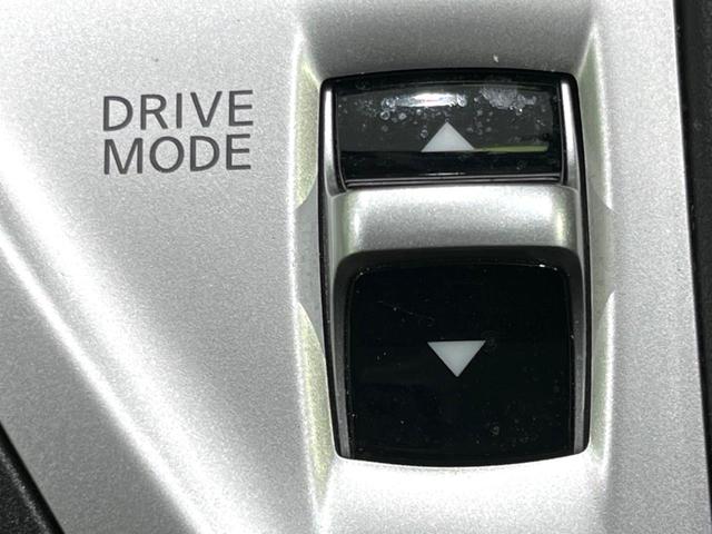 スカイライン ２００ＧＴ－ｔタイプＰ　禁煙車　メーカーナビ　全周囲カメラ　ＥＴＣ　ドラレコ　インテリジェントクルーズコントロール　ブラック革シート　シートヒーター　パワーシート　ＬＥＤヘッドライト　Ｂｌｕｅｔｏｏｔｈ接続（59枚目）