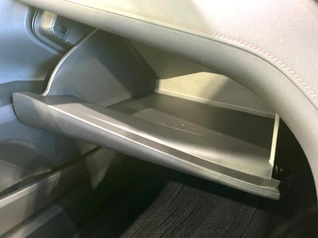 カムリ Ｇ　禁煙車　純正８型ナビ　バックカメラ　ドラレコ　ＥＴＣ　セーフティセンス　ブラインドスポットモニター　レーダークルーズ　パワーシート　デュアルオートエアコン　Ｂｌｕｅｔｏｏｔｈ接続（52枚目）