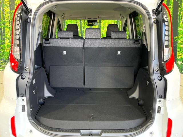 シエンタ ハイブリッドＺ　禁煙車　純正１０．５型ナビ　全周囲カメラ　両側電動ドア　セーフティセンス　レーダークルーズ　コーナーセンサー　ＥＴＣ　前後ドラレコ　スマートキー　ＬＥＤヘッド　オートハイビーム　純正１５インチアルミ（10枚目）