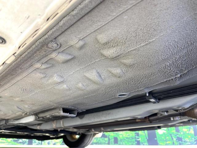 ノート ｅ－パワー　メダリスト　禁煙車　純正ＳＤナビ　全周囲カメラ　ＥＴＣ　ドラレコ　インテリジェントエマージェンシーブレーキ　レーダークルーズ　コーナーセンサー　デジタルインナーミラー　スマートキー　ＬＥＤヘッド　レーンアシスト（23枚目）