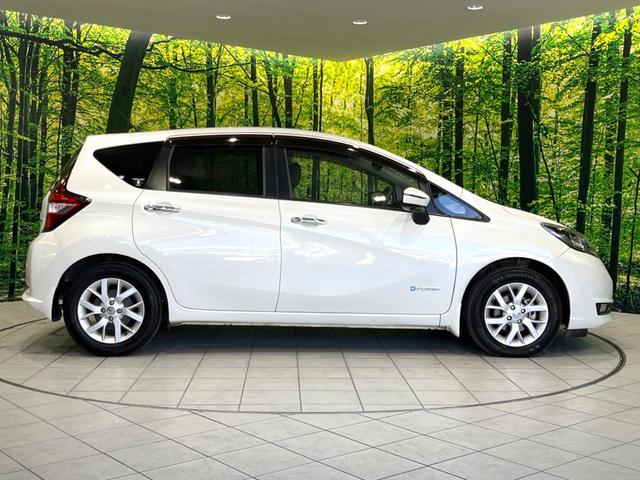 ノート ｅ－パワー　メダリスト　禁煙車　純正ＳＤナビ　全周囲カメラ　ＥＴＣ　ドラレコ　インテリジェントエマージェンシーブレーキ　レーダークルーズ　コーナーセンサー　デジタルインナーミラー　スマートキー　ＬＥＤヘッド　レーンアシスト（27枚目）