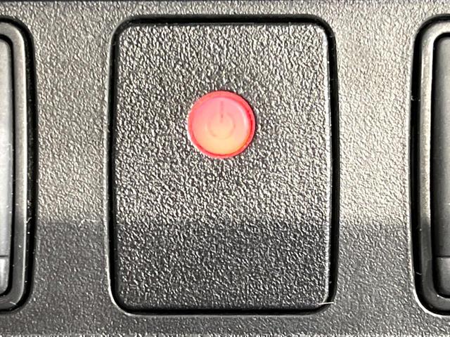 ノート ｅ－パワー　メダリスト　禁煙車　純正ＳＤナビ　全周囲カメラ　ＥＴＣ　ドラレコ　インテリジェントエマージェンシーブレーキ　レーダークルーズ　コーナーセンサー　デジタルインナーミラー　スマートキー　ＬＥＤヘッド　レーンアシスト（62枚目）